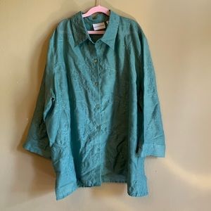 alfred dunner top button short sleeve teal  aqua embroidery flower Size 18